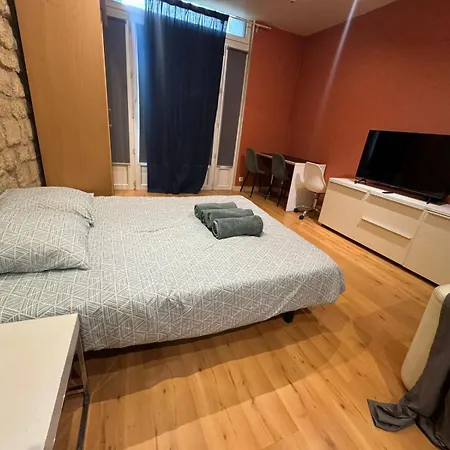 Grand Champs Elysees Apartment